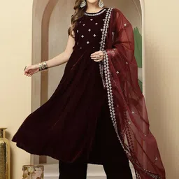 Stylum Women Ethnic Motifs Embroidered Thread Work Velvet Anarkali Kurta Set & Dupatta-picture-38