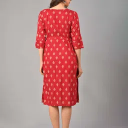 Negen Abstract Print Maternity Fit and Flare Dress image 2