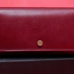 bewyn Casual Maroon Clutch-picture-10