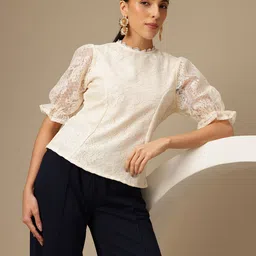 Chemistry Floral Puff Sleeve Paneled Lace Top-picture-38