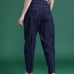 DressBerry Women Slouchy Fit Stretchable Jeans image 5