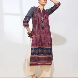 Shaily Maroon Regular Fit Ajrakh Kurta image 3