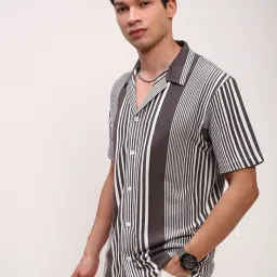 showoffff Showoff Grey Cotton Relaxed Fit Striped Shirt image 3