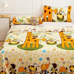WEAVE AND DECOR Yellow & Green Printed 300 TC Bedsheet with 2 Pillow Covers image 5