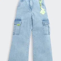 Tiny Girl Denim Mild Washed Jeans With Alphabets Keychain Set - Light Blue image 1