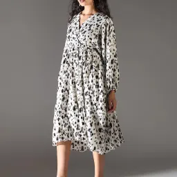 showoffff Showoff Off White Georgette Regular Fit Animal Print Dress image 3