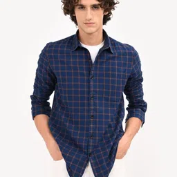 Blu MNKY Men Classic Fit Checked Spread Collar Cotton Casual Shirt-image-12