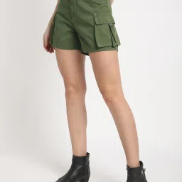 Bene Kleed Olive Cotton Regular Fit Cargo Shorts image 3