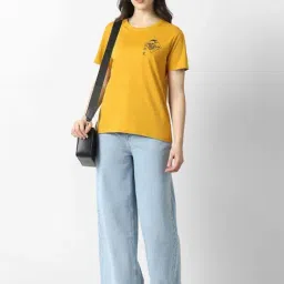 Van Heusen Yellow Regular Fit Printed T-Shirt image 4