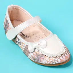 Cute Walk by Babyhug Ballerina With Bow & Pearl Applique - Beige image 3