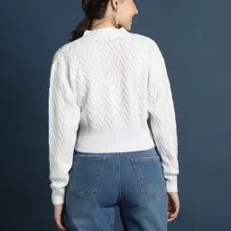 Forever 21 White Regular Fit Sweater image 3