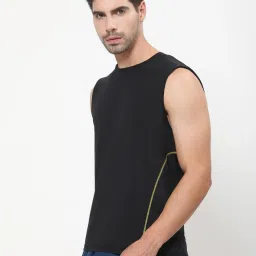 Dida Black Polyster Regular Fit Solid T-Shirt image 3