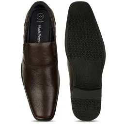 Hush Puppies by Bata Men's HPO2 FLEX E 23 Brown Loafers image 3