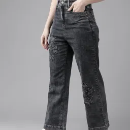 KASSUALLY Black Relaxed Fit High Rise Jeans image 3