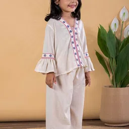 Readiprint Girls Ethnic Motifs Printed Regular Thread Work Kurta with Palazzos image 3