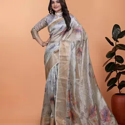 DIVASTRI Floral Printed Zari Banarasi Saree image 2