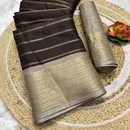 RegalDrapes Woven Design Jacquard Saree With Unstitched Blouse Piece image 1