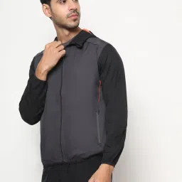 Dida Grey & Black Regular Fit Colour Block Sports Hoodie image 3