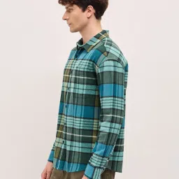 The Bear House Green Cotton Relaxed Checks Casual Shirt image 3
