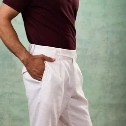 MH&Y Men Regular Fit Mid-Rise Bermuda Shorts image 3