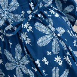 Bella Mama Cotton Woven Half Sleeves Maternity Kaftan Nighty with Floral Print - Blue image 5