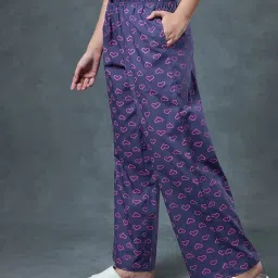 Bewakoof Blue Printed Cotton Pyjamas image 3