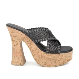 Inc.5 Women's Black Cross Strap Sandals image 3