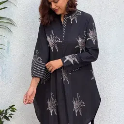Chidiyaa Sumati Block Printed Cotton Kurta-picture-49