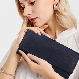 ShopMantra Women Animal Textured Three Fold Wallet image 5