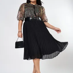 Honey Curvytude by Pantaloons Ethnic Motifs Printed Plus Size Top image 5