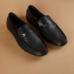 CODE by Lifestyle Men Textured Formal Loafers-picture-43
