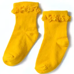 Cute Walk by Babyhug Knit Ankle Length Socks with 3D Lace Detailing Pack of 3 - Multicolor image 4