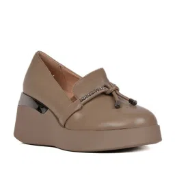 Ronnie Grey Women's Khaki Wedge Moccasins image 3