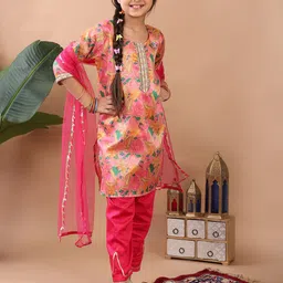 Here&Now X Kinder Kids Girls Floral Printed Regular Kurta with Palazzos & With Dupatta image 4