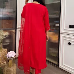 J.KANJI Women Ethnic Motifs Embroidered Thread Work Kurta with Trousers & Dupatta image 4