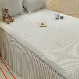 JC HOME Grey 150 TC Queen Bedsheet with 2 Pillow Covers image 3