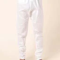 W & G Floral Embroidered Sequinned Mandarin Collar Chanderi Silk Kurta With Churidar image 5