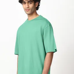 Bewakoof Green Oversized Solid T-Shirt image 3