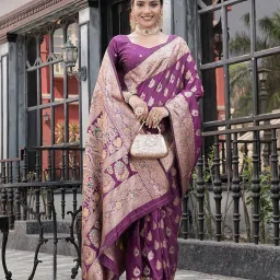Varanga Purple Printed Banarasi Saree with Blouse Piece image 3