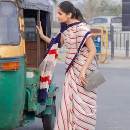 Saree Mall Cream Silk Self Saree with Blouse Piece image 3