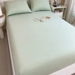 JC HOME Green 220 TC Pure Cotton King Bedsheet Set-1.8 m x 2.0 m image 4