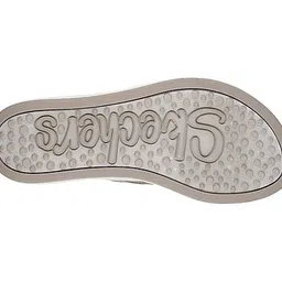 skechers UPGRADES - MARINA BAY image 3