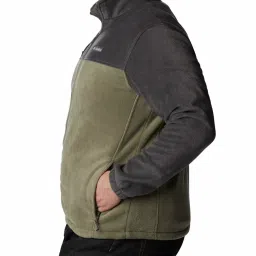 Columbia Grey Regular Fit Colour Block Sports Jacket image 3