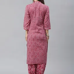 Indibelle Women Geometric Embroidered Thread Work Kurta image 4