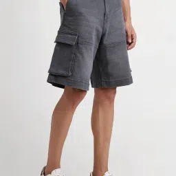 Forever 21 Grey Regular Fit Cargo Shorts image 3