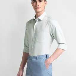 Arrow Green Cotton Regular Fit Self Pattern Shirt image 3