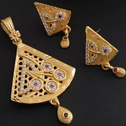 OM KRISHIV COLLECTION Gold-Plated Stone-Studded Jewellery Set-picture-40