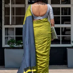 AWRIYA Pure Cotton Saree With Blouse Piece image 3