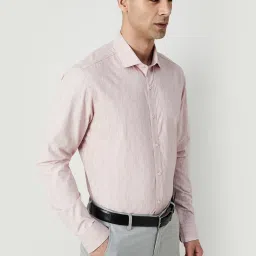 Code By Lifestyle Pink Cotton Regular Fit Printed Shirt image 3