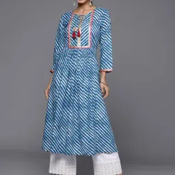Varanga Blue Cotton Striped Straight Kurta-picture-38